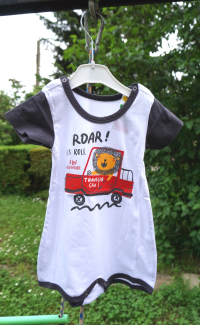 Бебешко гащеризонче за момче Лъвче 80 см. бял цвят